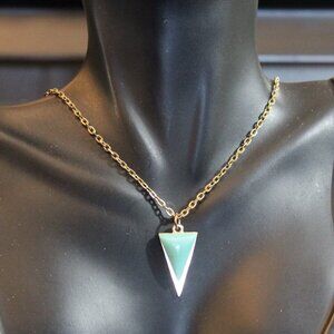 etc! Brand Acrylic Turquoise Arrow Pendant Necklace